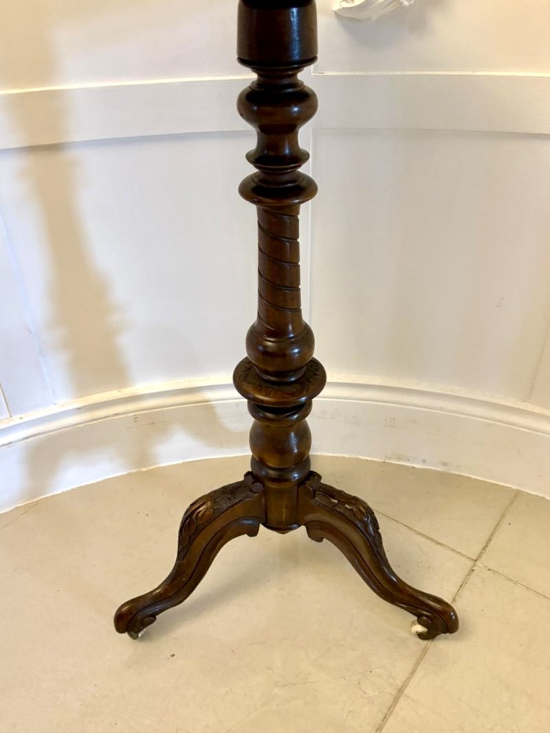 Antique Victorian Quality Carved Burr Walnut Circular Lamp Table - Image 7